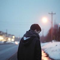 跑道头像图片男生_WWW.WHOISQQ.COM