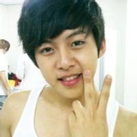 qq头像图片男生kiss头像图片_WWW.WHOISQQ.COM