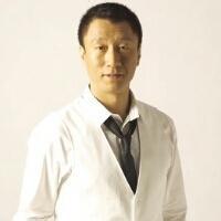 qq头像图片小眼镜男生_WWW.WHOISQQ.COM