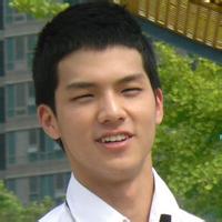 卫衣帽子男生头像图片_WWW.WHOISQQ.COM