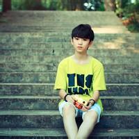 qq元素男生头像图片_WWW.WHOISQQ.COM