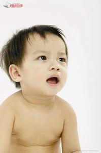 张着嘴巴的男生头像图片_WWW.WHOISQQ.COM