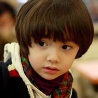 男生头像图片小正太_WWW.WHOISQQ.COM