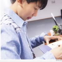 吐舌头头像图片男生_WWW.WHOISQQ.COM