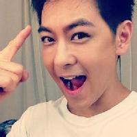 qq头像图片男生四十岁_WWW.WHOISQQ.COM