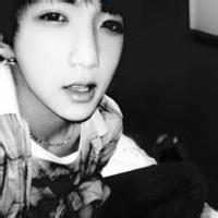 韩风男生头像图片_WWW.WHOISQQ.COM