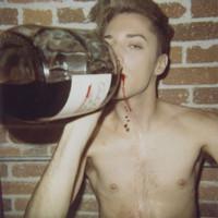 诡异头像图片男生_WWW.WHOISQQ.COM