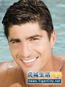 薄嘴唇的男生头像图片_WWW.WHOISQQ.COM