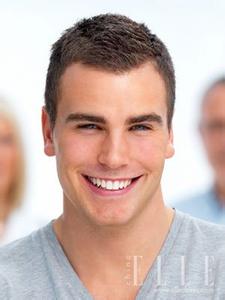薄嘴唇的男生头像图片_WWW.WHOISQQ.COM