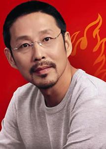 薄嘴唇的男生头像图片_WWW.WHOISQQ.COM