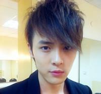 清晰的男生头像图片_WWW.WHOISQQ.COM
