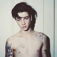 qq男生舞蹈头像图片_WWW.WHOISQQ.COM