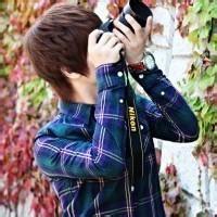 男生怎么拍照做头像图片_WWW.WHOISQQ.COM