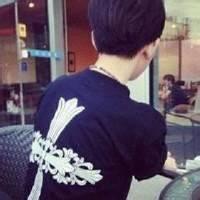 qq男生荧光棒头像图片_WWW.WHOISQQ.COM