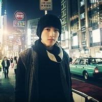 男生英伦复古头像图片_WWW.WHOISQQ.COM
