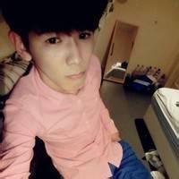 qq头像图片欧美腹肌男生_WWW.WHOISQQ.COM