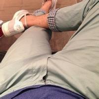 qq头像图片男生只有腿_WWW.WHOISQQ.COM
