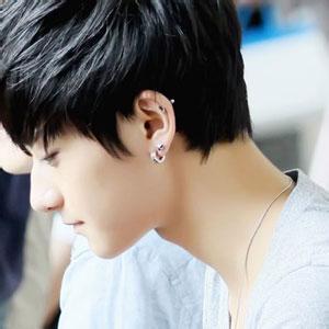 大图男生头像图片_WWW.WHOISQQ.COM