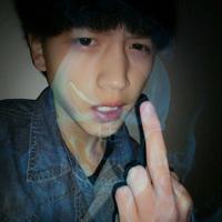男生帅气头像图片无字_WWW.WHOISQQ.COM