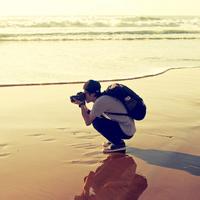 男生面朝大海头像图片_WWW.WHOISQQ.COM