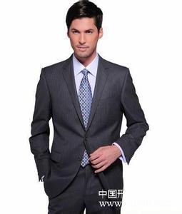 男生西装衣领头像图片_WWW.WHOISQQ.COM