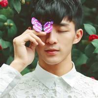 男生好基友头像图片两张_WWW.WHOISQQ.COM