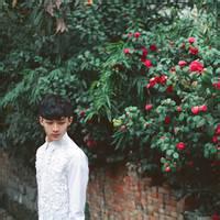 男生好基友头像图片两张_WWW.WHOISQQ.COM