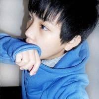 蓝色炫酷男生qq头像图片_WWW.WHOISQQ.COM