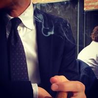 蓝色炫酷男生qq头像图片_WWW.WHOISQQ.COM