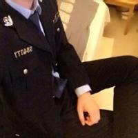 男生头像图片半身控_WWW.WHOISQQ.COM