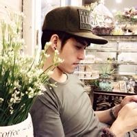 男生吸引人头像图片_WWW.WHOISQQ.COM