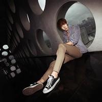 男生大笑头像图片吧_WWW.WHOISQQ.COM