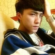 男生在车里qq头像图片_WWW.WHOISQQ.COM