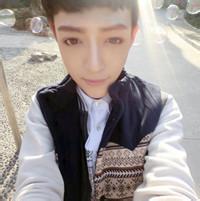 12岁男生头像图片壁纸_WWW.WHOISQQ.COM