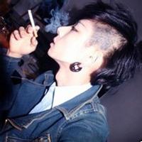 招女生喜欢的男生头像图片_WWW.WHOISQQ.COM