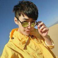 qq阳光暖男生头像图片_WWW.WHOISQQ.COM