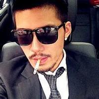 2014魅力成熟男生头像图片_WWW.WHOISQQ.COM