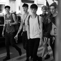qq头像图片友谊男生_WWW.WHOISQQ.COM