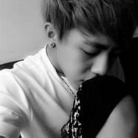 男生礼服qq头像图片_WWW.WHOISQQ.COM