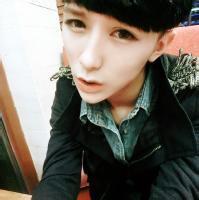 男生礼服qq头像图片_WWW.WHOISQQ.COM