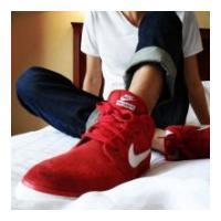 最新男生半身qq头像图片_WWW.WHOISQQ.COM