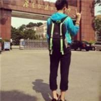 qq头像图片男生背个书包_WWW.WHOISQQ.COM
