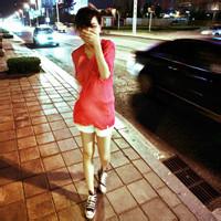 qq头像图片男生在吃东西_WWW.WHOISQQ.COM