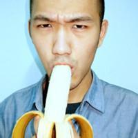 外国男生平头头像图片_WWW.WHOISQQ.COM