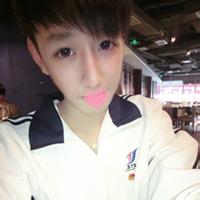 男生七彩头发头像图片_WWW.WHOISQQ.COM