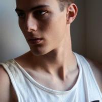 头像图片男生型男_WWW.WHOISQQ.COM