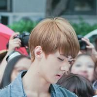 qq头像图片男生范exo_WWW.WHOISQQ.COM