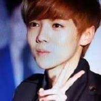 qq头像图片男生范exo_WWW.WHOISQQ.COM