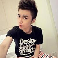 男生阳光帅气头像图片_WWW.WHOISQQ.COM