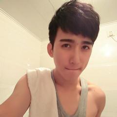 qq男生叼花头像图片_WWW.WHOISQQ.COM